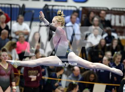 Thumbnail 1 in CHSAA 5A State Prelim photogallery.