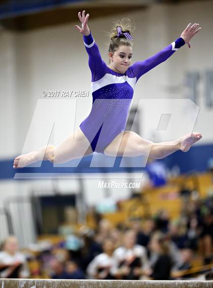 Thumbnail 1 in CHSAA 5A State Prelim photogallery.