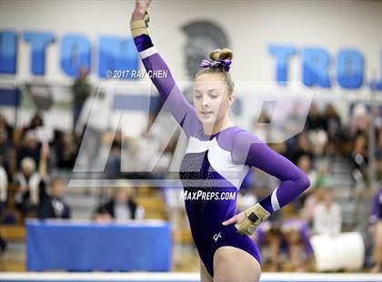 Thumbnail 2 in CHSAA 5A State Prelim photogallery.