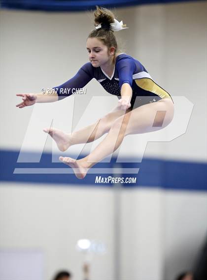 Thumbnail 2 in CHSAA 5A State Prelim photogallery.