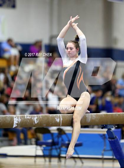 Thumbnail 1 in CHSAA 5A State Prelim photogallery.