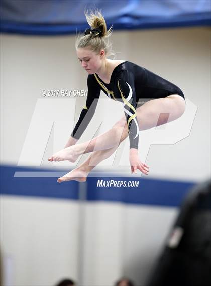Thumbnail 1 in CHSAA 5A State Prelim photogallery.