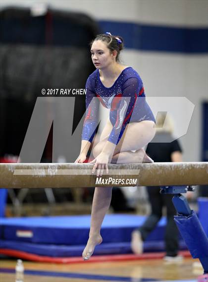 Thumbnail 1 in CHSAA 5A State Prelim photogallery.