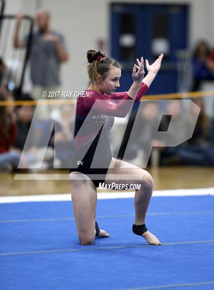 Thumbnail 2 in CHSAA 5A State Prelim photogallery.