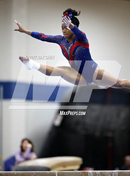 Thumbnail 1 in CHSAA 5A State Prelim photogallery.