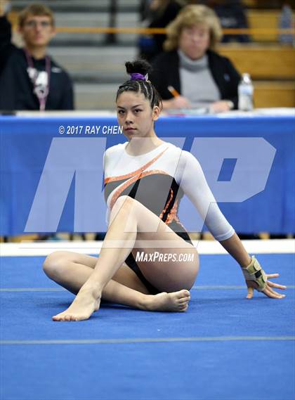 Thumbnail 1 in CHSAA 5A State Prelim photogallery.