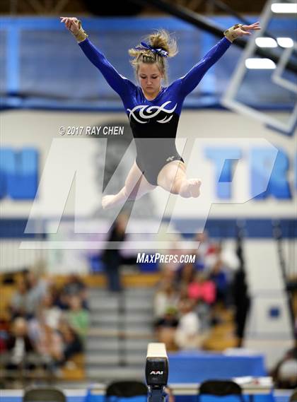 Thumbnail 2 in CHSAA 5A State Prelim photogallery.