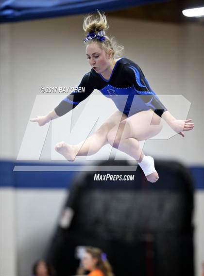 Thumbnail 2 in CHSAA 5A State Prelim photogallery.