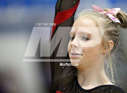 Thumbnail 3 in CHSAA 5A State Prelim photogallery.
