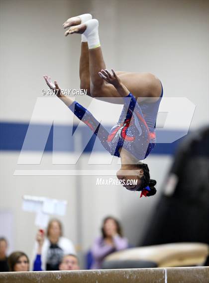 Thumbnail 1 in CHSAA 5A State Prelim photogallery.