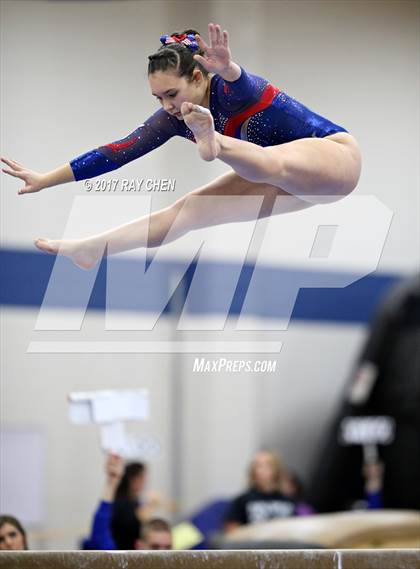 Thumbnail 3 in CHSAA 5A State Prelim photogallery.