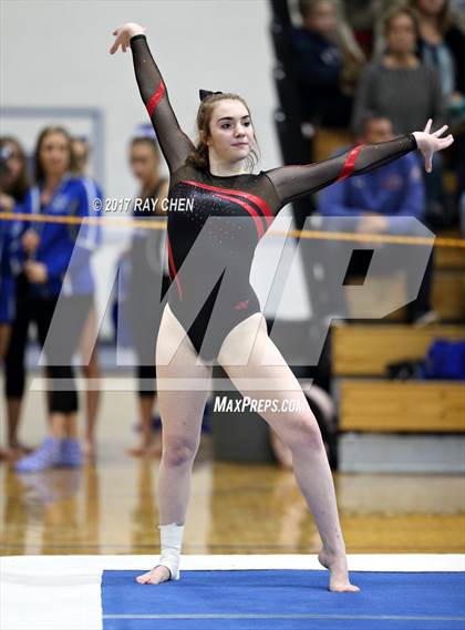 Thumbnail 3 in CHSAA 5A State Prelim photogallery.