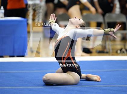 Thumbnail 1 in CHSAA 5A State Prelim photogallery.