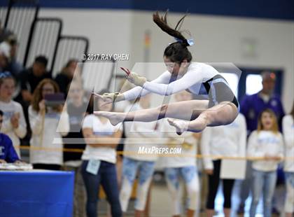 Thumbnail 2 in CHSAA 5A State Prelim photogallery.