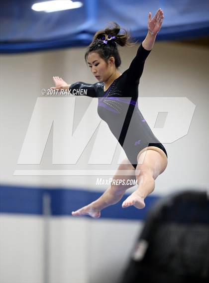 Thumbnail 2 in CHSAA 5A State Prelim photogallery.