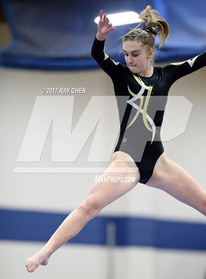 Thumbnail 1 in CHSAA 5A State Prelim photogallery.