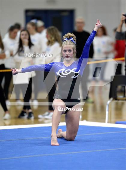 Thumbnail 1 in CHSAA 5A State Prelim photogallery.