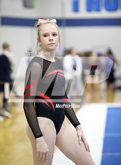 Thumbnail 1 in CHSAA 5A State Prelim photogallery.