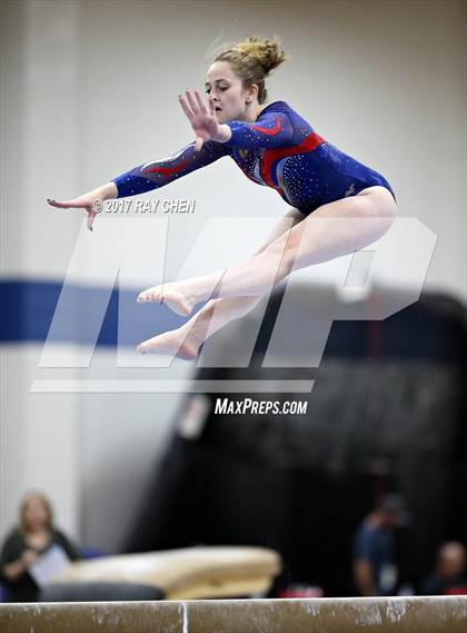 Thumbnail 1 in CHSAA 5A State Prelim photogallery.