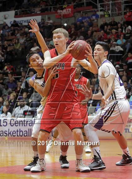 Thumbnail 1 in Mission Oak vs. Hanford (CIF CS D2 Final) photogallery.