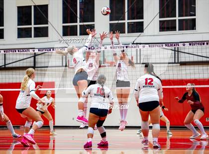 Thumbnail 1 in Sherwood @ Westview photogallery.