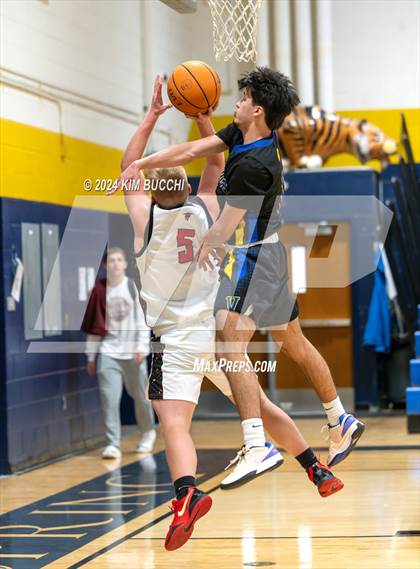 Thumbnail 3 in Liberty vs Van (Little General C. Adam Toney Showcase) photogallery.