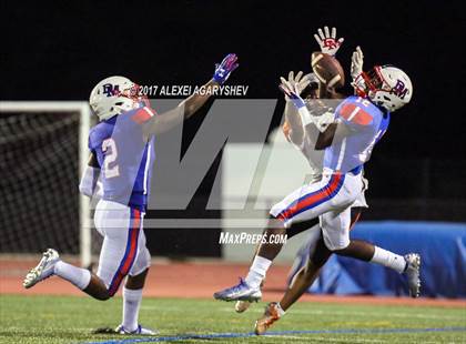 Thumbnail 2 in McDonogh @ DeMatha photogallery.