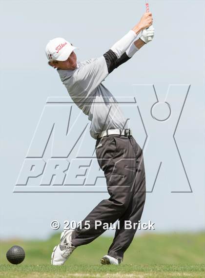 Thumbnail 1 in UIL 6A District Golf Tournament photogallery.