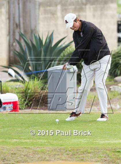 Thumbnail 2 in UIL 6A District Golf Tournament photogallery.