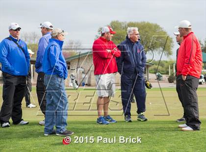 Thumbnail 2 in UIL 6A District Golf Tournament photogallery.