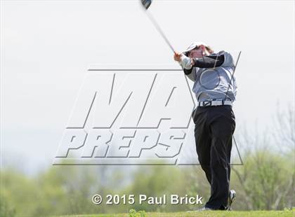 Thumbnail 2 in UIL 6A District Golf Tournament photogallery.
