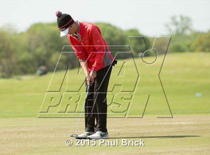 Thumbnail 2 in UIL 6A District Golf Tournament photogallery.