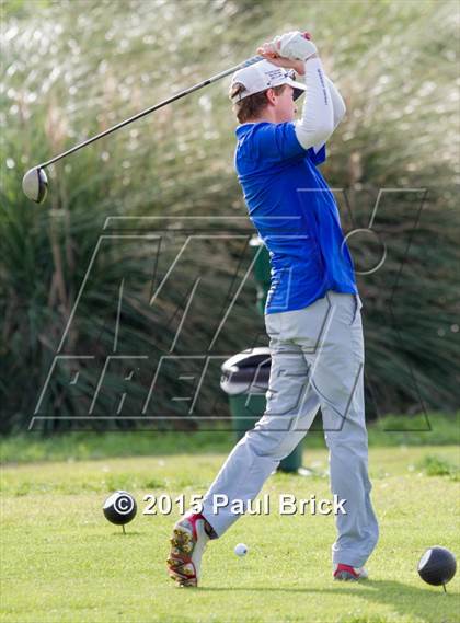 Thumbnail 1 in UIL 6A District Golf Tournament photogallery.