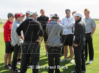 Thumbnail 3 in UIL 6A District Golf Tournament photogallery.