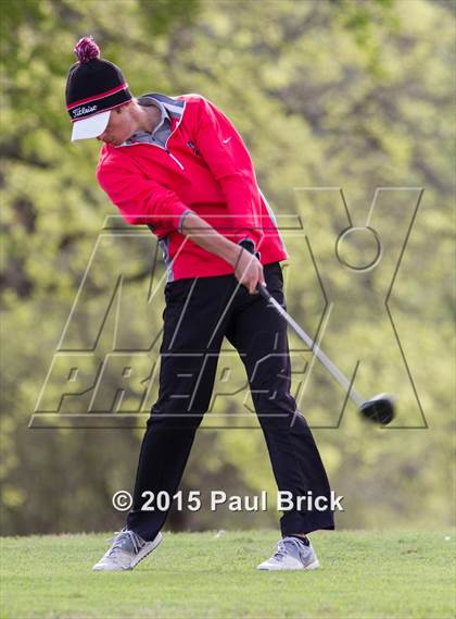 Thumbnail 1 in UIL 6A District Golf Tournament photogallery.