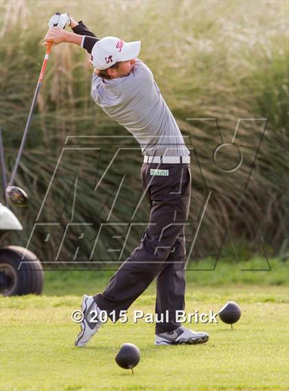Thumbnail 2 in UIL 6A District Golf Tournament photogallery.