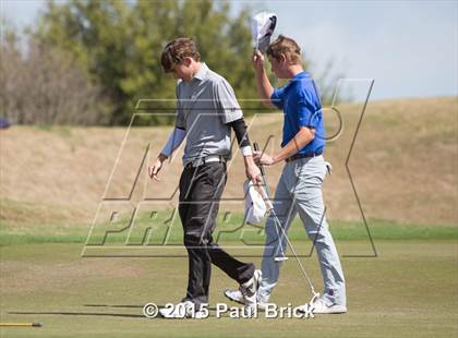 Thumbnail 1 in UIL 6A District Golf Tournament photogallery.