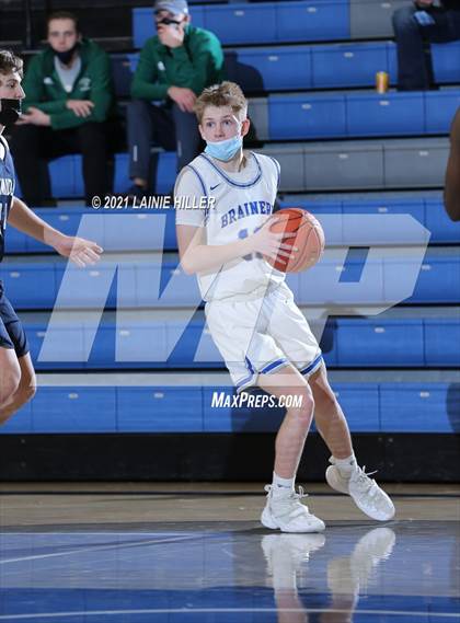 Thumbnail 3 in Bemidji vs. Brainerd photogallery.