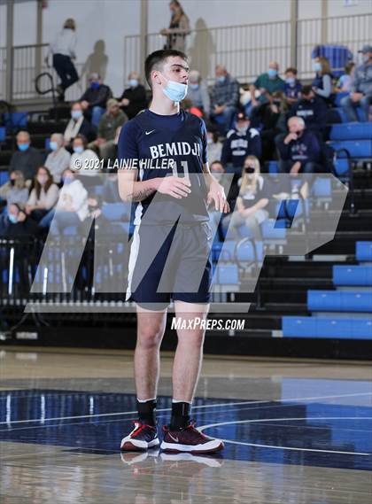 Thumbnail 2 in Bemidji vs. Brainerd photogallery.