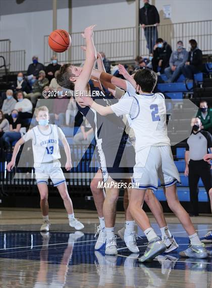 Thumbnail 3 in Bemidji vs. Brainerd photogallery.