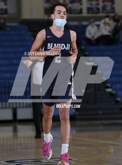 Thumbnail 1 in Bemidji vs. Brainerd photogallery.