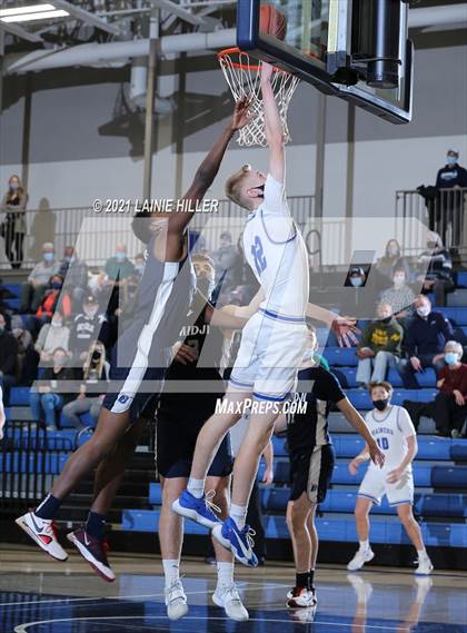 Thumbnail 2 in Bemidji vs. Brainerd photogallery.