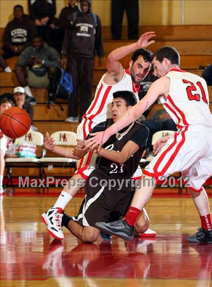 Thumbnail 3 in Crespi vs. Harvard-Westlake photogallery.