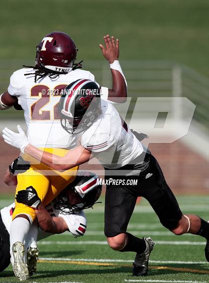 Thumbnail 3 in Signal Mountain vs Tyner Academy (BCBS Jamboree) photogallery.