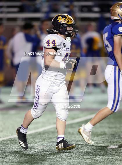 Thumbnail 2 in Alamo Heights vs. Liberty Hill (UIL 5A D2 Quarterfinal Playoff) photogallery.