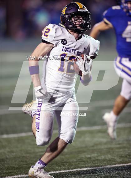 Thumbnail 2 in Alamo Heights vs. Liberty Hill (UIL 5A D2 Quarterfinal Playoff) photogallery.