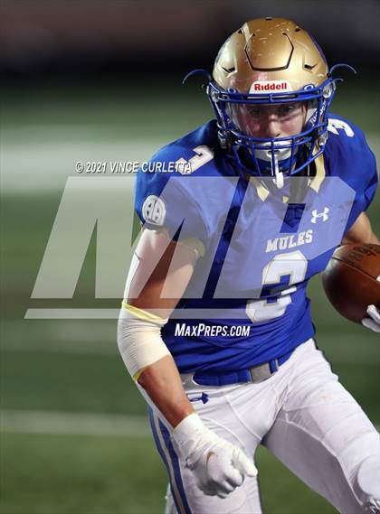 Thumbnail 3 in Alamo Heights vs. Liberty Hill (UIL 5A D2 Quarterfinal Playoff) photogallery.