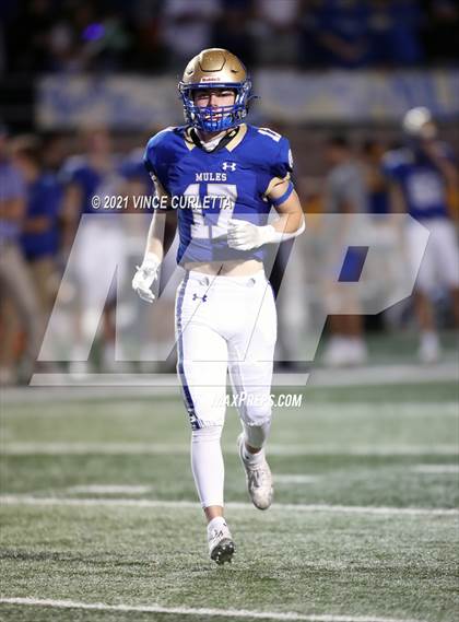 Thumbnail 2 in Alamo Heights vs. Liberty Hill (UIL 5A D2 Quarterfinal Playoff) photogallery.
