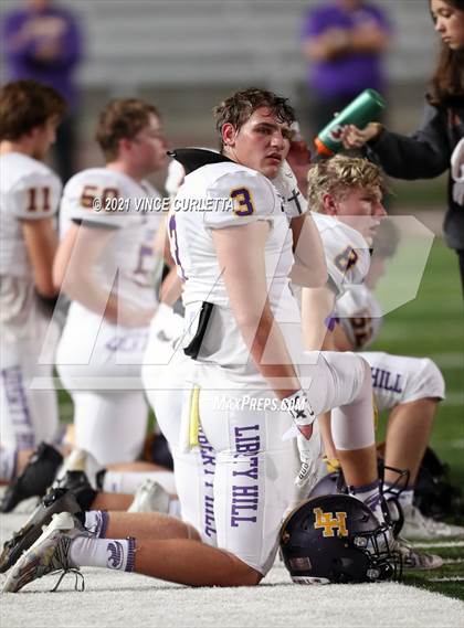 Thumbnail 1 in Alamo Heights vs. Liberty Hill (UIL 5A D2 Quarterfinal Playoff) photogallery.