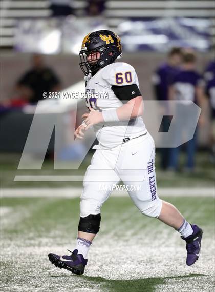 Thumbnail 2 in Alamo Heights vs. Liberty Hill (UIL 5A D2 Quarterfinal Playoff) photogallery.